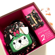 Zaino e astuccio porta carte